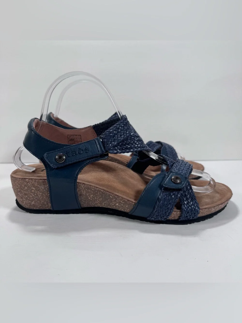 Taos Trulie Navy Blue Woven Leather Strappy Sandals Comfort Shoes Women 9.5W